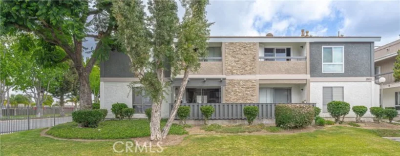 2803 S Fairview #C listing photo