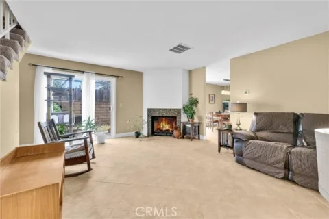 855 N Lemon Street #6 listing photo