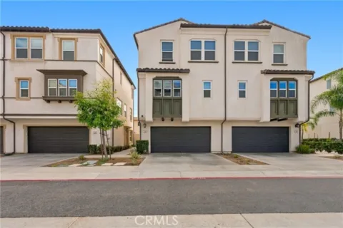 318 S Quadrilateral listing photo