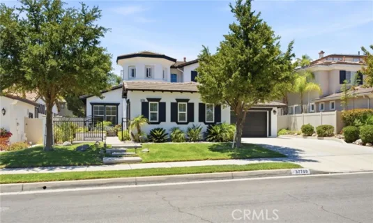 37709 Oxford Drive listing photo