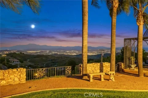 40055 Valle Vista listing photo