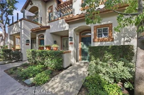 902 Solvay Aisle listing photo