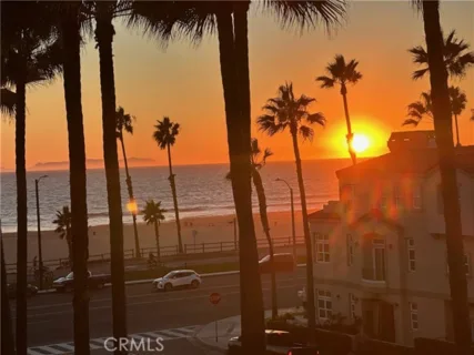 1200 Pacific Coast #426 listing photo