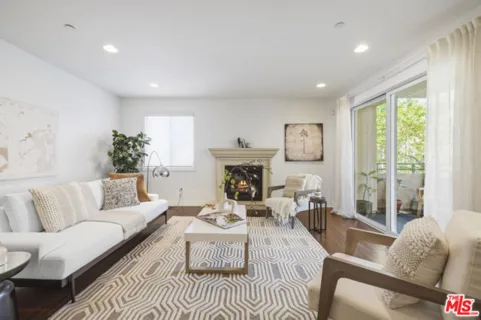 305 Arnaz Drive #303 listing photo