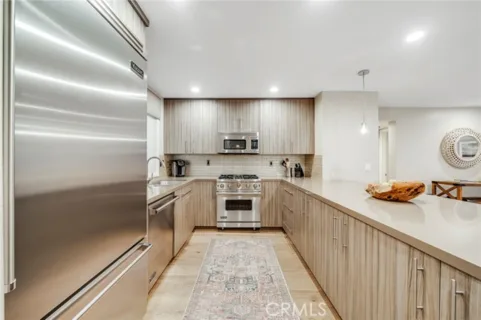 247 Calliope Street listing photo