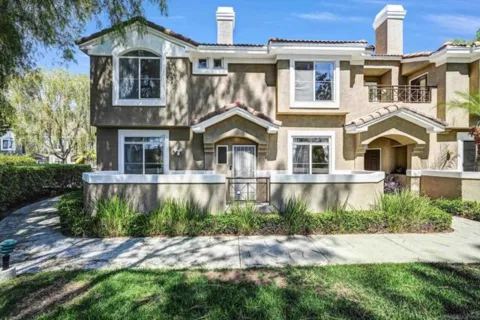 9325 Babauta Road #8 listing photo