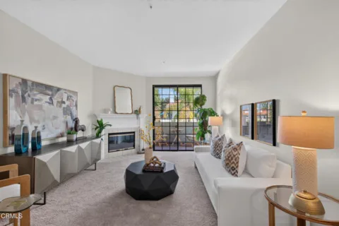 245 S Holliston Avenue #309 listing photo