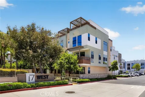 1687 Grand View listing photo
