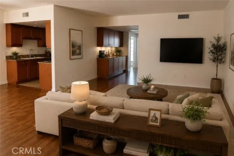 17230 Newhope #211 listing photo