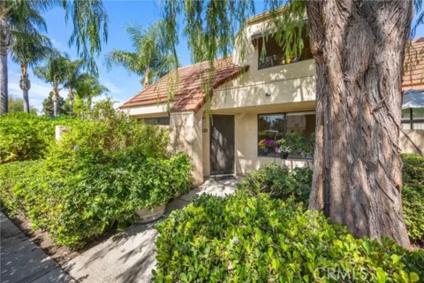 121 Grenada listing photo