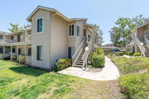 663 Diamond Way #229 listing photo