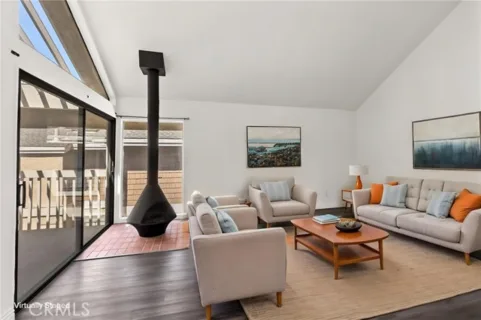 268 Pineview listing photo