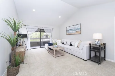306 Streamwood listing photo