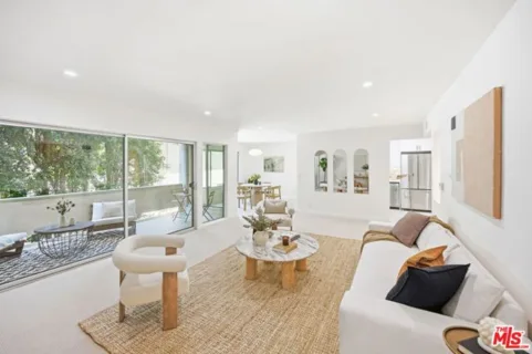 516 San Vicente Boulevard #206 listing photo