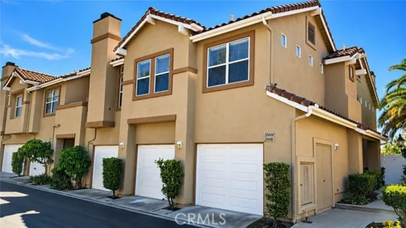 28446 Yosemite listing photo