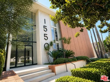 1550 N Laurel Avenue #301 listing photo