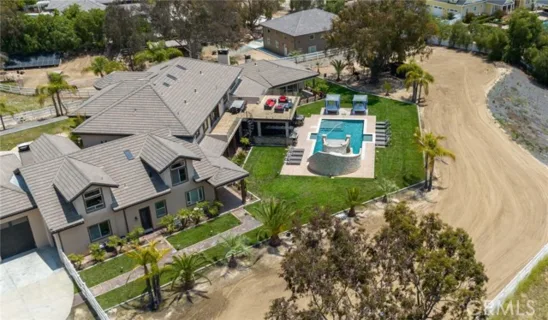 39625 Calle Cabernet photo 1