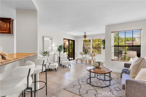 1048 Calle Del Cerro #501 listing photo