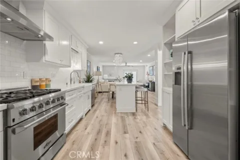 2332 Vista Huerta listing photo