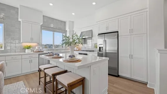 804 Sonia listing photo