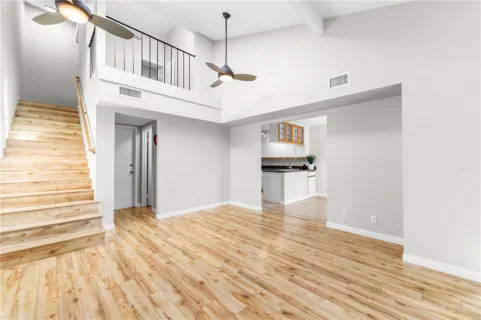 345 University #F6 listing photo