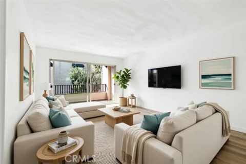 2514 Clairemont #107 listing photo