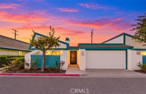 6938 Almondine listing photo