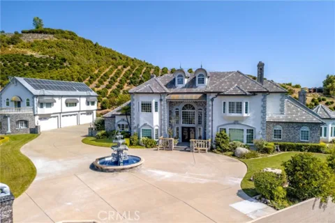 46856 El Prado listing photo
