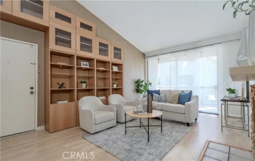 10531 S S Lakeside Drive #B listing photo