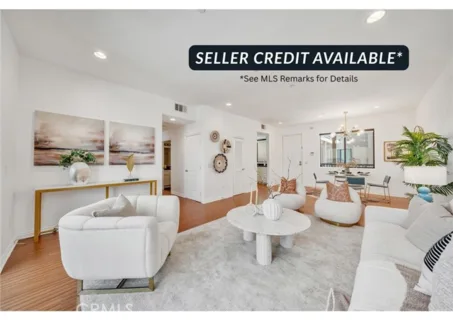 230 S Jackson #206 listing photo