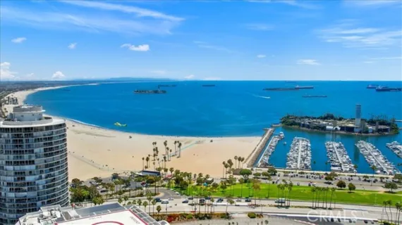 488 E Ocean #708 listing photo