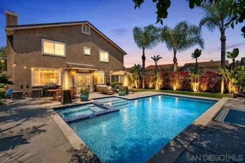 23997 Pepperleaf Street photo 1