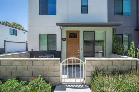 2775 W Pepper Tree #14 listing photo