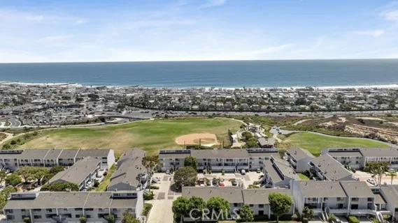 2 Land Fall Court listing photo
