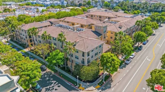 13080 Pacific #111 listing photo