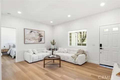 55 Via Cresta listing photo