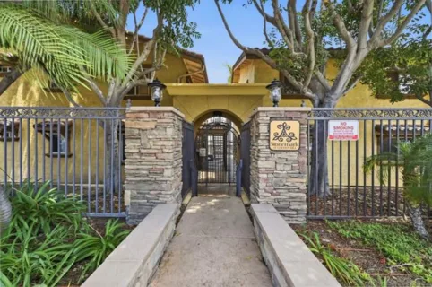 2736 B Street #203 listing photo