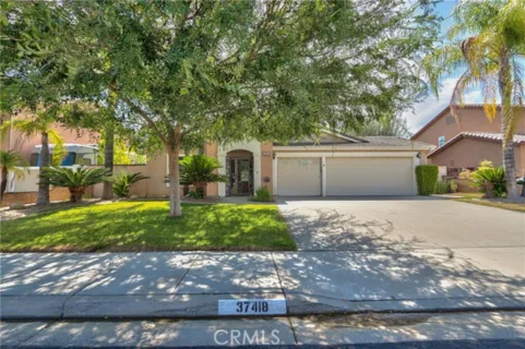 37418 Old Oak Terrace photo 1