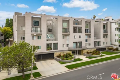 1617 S Beverly Glen Boulevard #303 listing photo