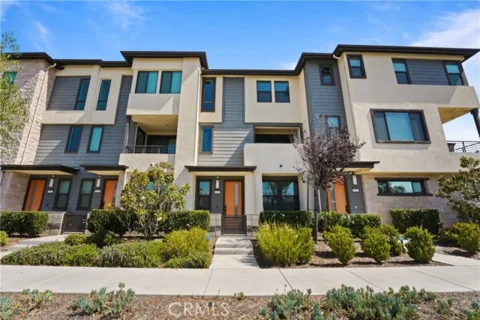 2941 W Lincoln Ave #3 listing photo