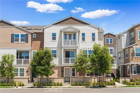 155 W La Palma Avenue #2 listing photo
