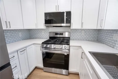 420 N Market #9 listing photo