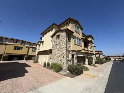 1115 Calabria listing photo