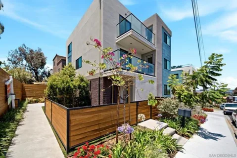 2126 San Clemente Street listing photo