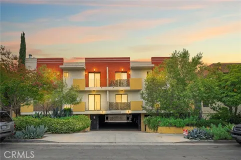 10740 Lawler #5 listing photo