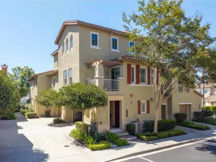 2099 Silverado Street listing photo