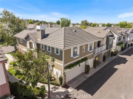 35 St Mays Road listing photo