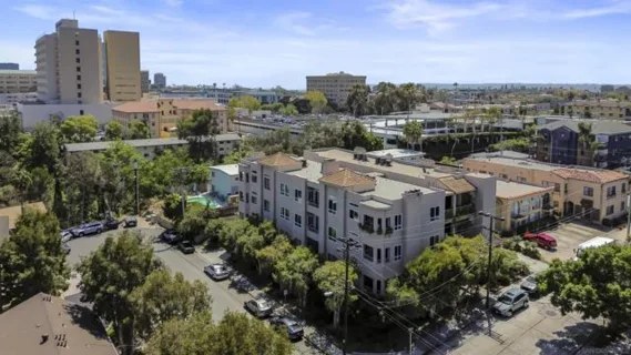 521 Arbor Drive #203 listing photo