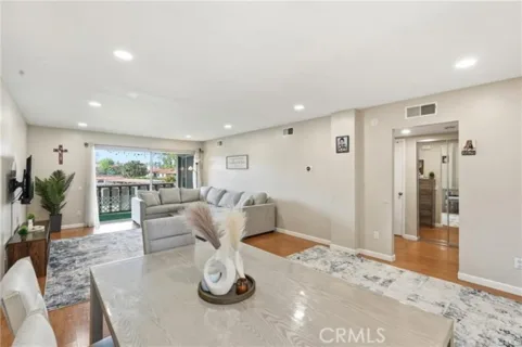 12148 Rancho Bernardo #B listing photo