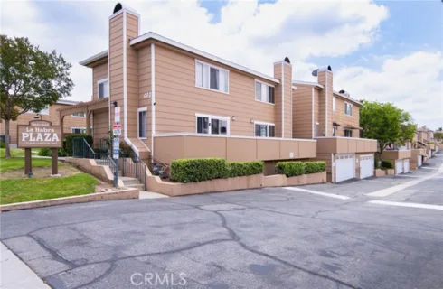 640 W Lambert #35 listing photo